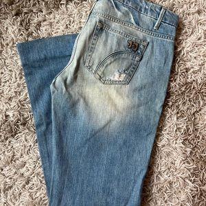 Joes jeans distressed jeans .